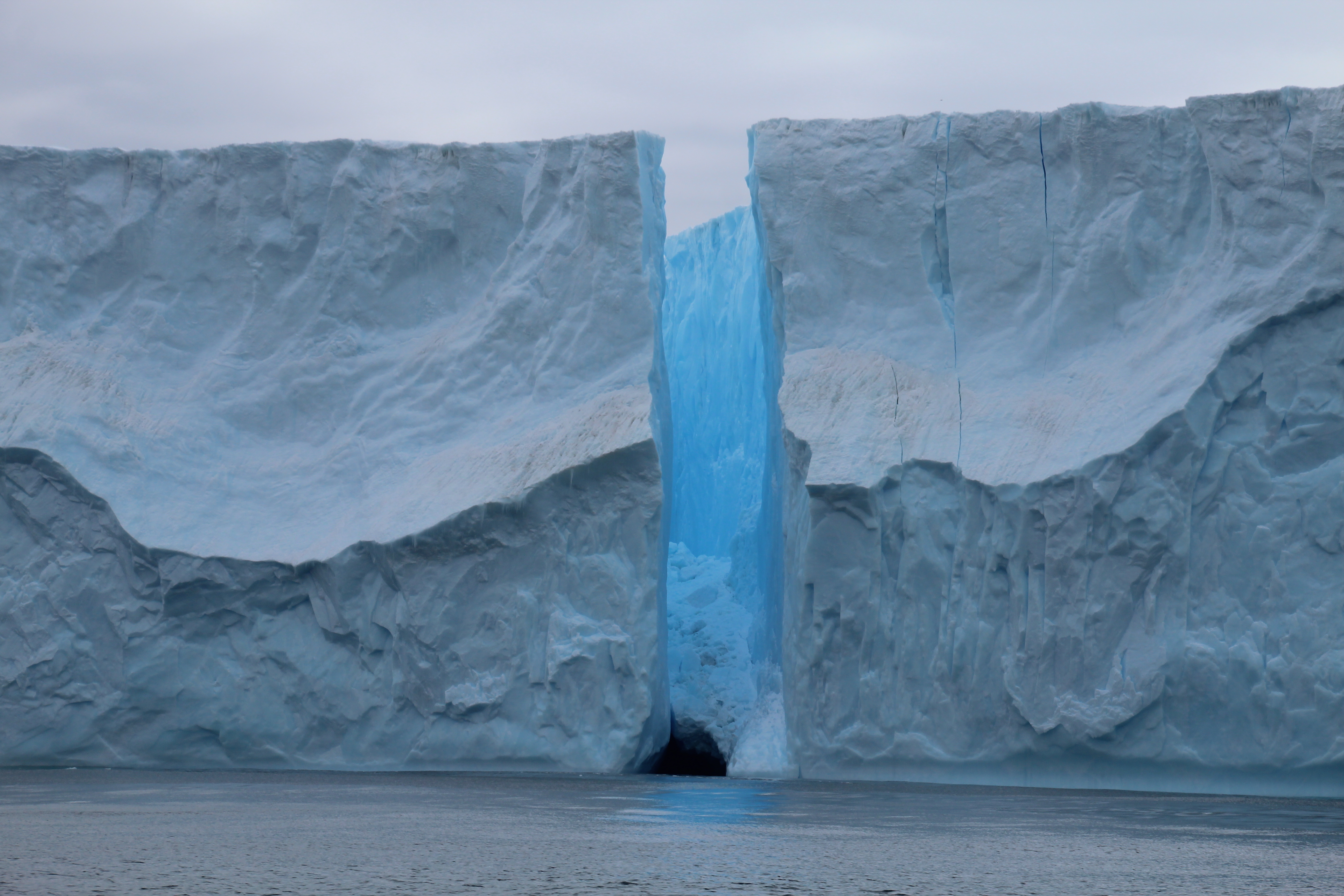 Лед 2 океан. Ледник Росса в Антарктиде. Шельфовые ледники Антарктиды. Ледник Денмена. Аманаузский ледник.